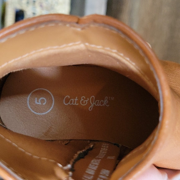 Brown Cat and Jack booties - Picture 3 of 4